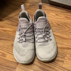 Nike Women's Athletic Shoes - Light Gray